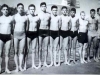 1956 – Pioneira equipe de natação da Sociedade Esportiva Sanjoanense: Maurício Mariotto, Davis Bruscagin, Luiz Carlos (Tiúca) Balestrin, William Nemer, José Roberto Ciacco, José Marcondes, José Paulo Nogueira de Oliveira (irmão do Leivinha), Oliver Simioni, Ademar Claro e Milton (Capetão) Guarino.