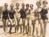 1958 – Equipe de nadadoras: Celina Bastos, Carminha Noronha, Glória Azevedo, Marina Germano, Elza Guarita, Beth Bittencourt, Estelanita Blasi e Rosa Landini.