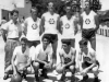 1958 - Time de basquete do Grêmio "Américo Caselatto": em pé, Rubens Mascaro (técnico), Ledesma, Aldo Milan, Romildo Alonso e Valtinho Luhmann; agachados, Peixotinho, Flávio, Marcelo Oliveira e Milvo.