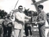 1969 – Presidente da SES, Alfredo Naor Rodrigues, com o premiado técnico de natação José Marcondes.