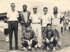 1967 – Jogos Abertos do Interior, em São Bernardo do Campo. Na foto, parte da delegação sanjoanense: em pé, Valtinho Luhmann, José Roberto Pedro (Pedrão), Dimas de Mello, Neto Ferreira e o massagista Chico Preto; agachados, Mauricio Tenda e Ernani Matos.