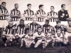 1959 – Time do Comercial de Ribeirão Preto, com o sanjoanense Jaime (Dúsca) Giollo no gol: em pé, Japonês, Toninho, Vastinho, Esnél, Hélio e JAIME; agachados, Alfredinho Sampaio, Almeida, Alemão, Airton, Carlos César e o massagista Glostóra.