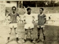 1952 - Três jogadores do EC Comerciários, jogo na Esportiva: Lúcio Pierini, Milton Virga e Patúsca.