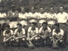 1960 – Time da Congregação Mariana: em pé, Oscar, Zé Perneta, Oscar Liga, Durval, Zé Ovo, Nicolinha e Jaime Peretti; agachados, Mosquito, Cascatinha, Jair Quebradas, Cezário e Catúta. 