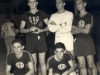 1963 – Grêmio Augusto de Freitas, vencedor do 1º Campeonato de Futebol de Salão de São João, organizado pela CME: em pé, Bogê, Geraldo e Xepê; agachados, Vadinho Quintana e Pagão. 
