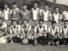 1962 – Grêmio “Hélcio Mendes Coutinho”: em pé, Joaquinzinho, Fubá, Robertinho, Geraldo, Chuqui, Flamarion, Tuarpe e o técnico Carlitão Paiva; agachados, Mudo (massagista), João do Tampo, João Mangú, Berico, Vander e Luizinho Domingues.