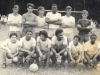 1974 – E.C Rua Nova, no campo do Palmeiras: em pé, Coquinho, João Bicudo, Tista, Marcão Pereira (virou professor de capoeira), João Bodóque e Zé Roberto; agachados, Carbinato, Tião, Pitita, Gato, Noel e Saci. 