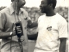 1972 – O repórter sanjoanense Nelson Brandão entrevistando o Rei Pelé pela Difusora de São José do Rio Preto.