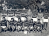 1975 – Time da Ponte Preta sanjoanense: em pé, Minguela, Carlinhos, Gervásio, Roberto, Jair, Carlos, Zé Pelé e Chitão; agachados, Santista, Oscar, Maurinho, Badá, Caxambú e Paulo Borges.