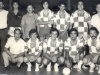 1981 – Time de futebol de salão da Rádio Piratininga: em pé, Chicão Amorim, Mauricio Cristiano, Carlinhos de Oliveira, João Fernando Palomo, Ademir Reck, Fábio Silveira e o gerente Ito Amorim; agachados, Ângelo Silva, Sílvio, Edélson Decanini, Édson e Neno.