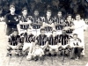 1964 – Em pé, Donah, Bade, Airton, Eduardo, Roberto, Robertinho e o diretor Geléia; agachados, Cezário, Alemão, Valdir, Lori, Odilon e o massagista Jabuti.