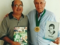  2005 - Leivinha com Richard Petrocelli, campeão mundial pela Sociedade Esportiva Palmeiras em 1951. A final aconteceu no Maracanã, contra a Juventus da Itália, perante 130 mil pessoas.