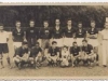 1949 – Time profissional: em pé, Jarim Carneiro (bandeirinha), Roberto Natalino, Paulinho Eugênio, Menossi, Waldomiro, Bellini, Zé Coco, Carolo e Sbrille (bandeirinha); agachados, Omar, Haroldo, Noventa, o mascote Paulinho Fiori, Zé Amaro e Renato. 