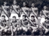 1954 – Campeão amador regional: em pé, Lindóia, Gérson, Gui, Zé Coco e Canhoto; agachados, Dídi Michelazzo, Faé, Martarello, Lilo Cassini e Grilo.      