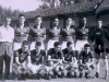 1954 – Em pé, Radar, Lista, Paschoal Galli, Rogério, Lúla, Chocolate e Osvaldinho; agachados, Loiro, Pratinha, Cassiano, Lori e Gilmar.