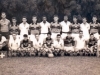 1961 – Maior clássico do futebol amador sanjoanense na década de 60, Rosário (campeão do Estado) e Esportiva protagonizaram grandes espetáculos. Na foto, as equipes posando juntas: em pé, o treinador Radar (SES), os goleiros Osvaldinho e Ovane, Xepê, Lista, Paschoal Galli, Baltazar, Tiriba, Ninho, Milton Cavalcanti, Ditinho Tobias, Neto, Pedro Barba e o dirigente Zé Ovo Ciacco; agachados, Chico Preto (massagista da SES), Loiro, Pagão, Faé, Henrique, Nani, Acácio, Colé, Vadinho Quintana, Tutú e Manéco. 